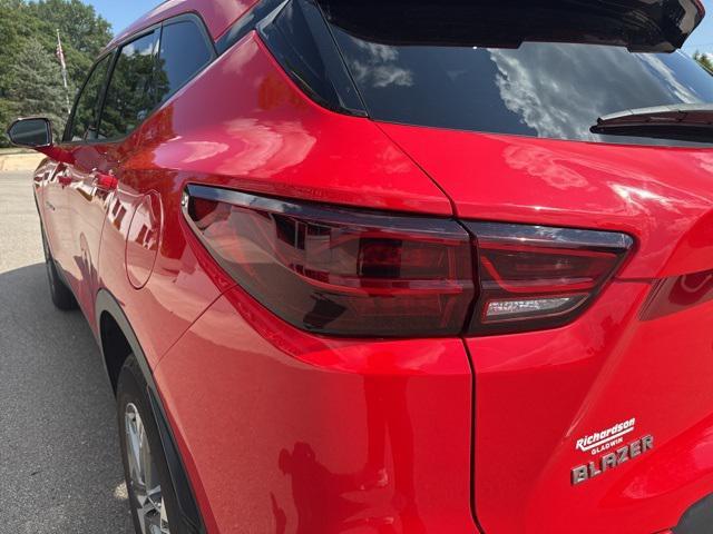 used 2024 Chevrolet Blazer car, priced at $28,295