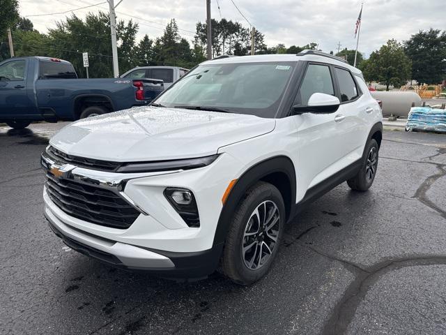 new 2026 Chevrolet TrailBlazer car, priced at $27,008