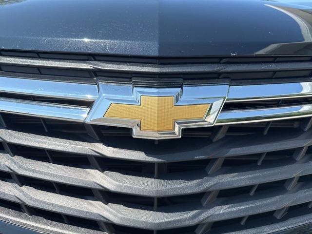 used 2024 Chevrolet Equinox car, priced at $22,993