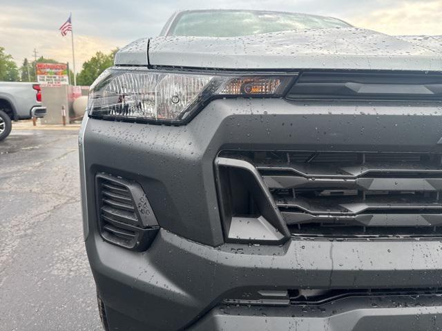 new 2025 Chevrolet Colorado car, priced at $34,927