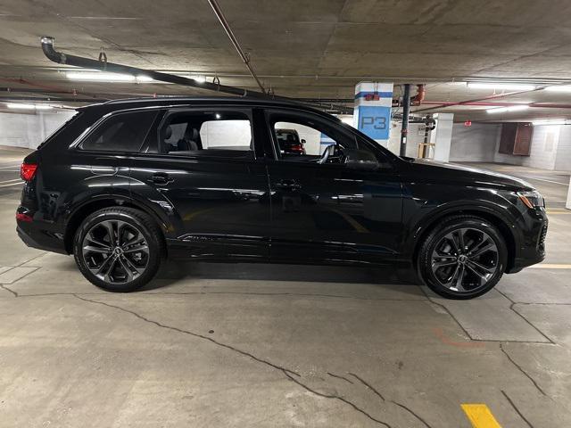 new 2025 Audi Q7 car, priced at $83,615