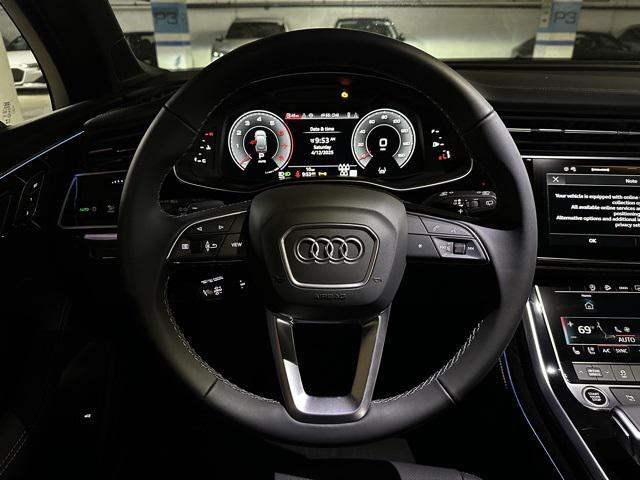 new 2025 Audi Q7 car, priced at $77,880