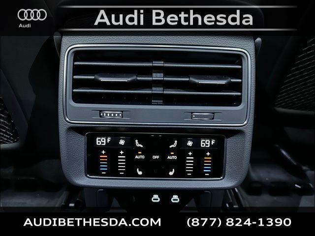 new 2025 Audi Q7 car, priced at $77,880
