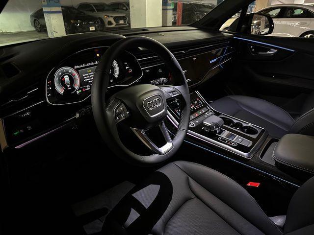 new 2025 Audi Q7 car, priced at $77,880