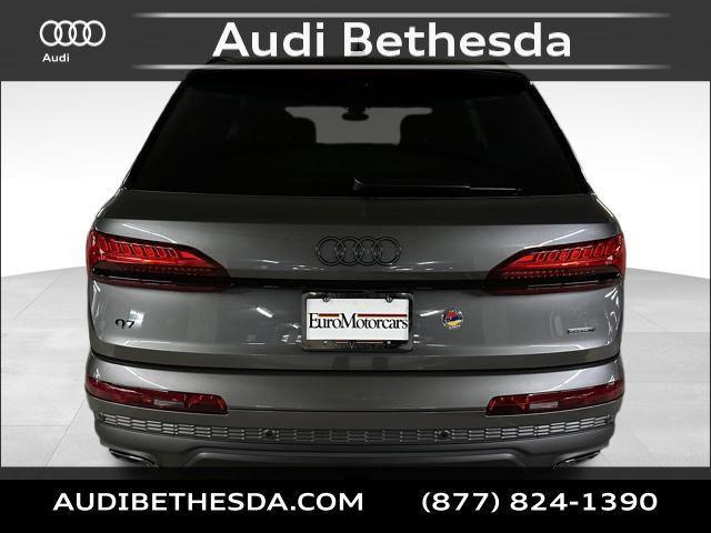 new 2025 Audi Q7 car, priced at $77,880