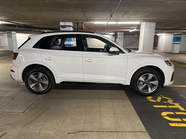 new 2025 Audi Q5 car, priced at $49,890