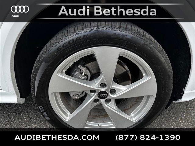 new 2025 Audi Q5 car, priced at $61,300