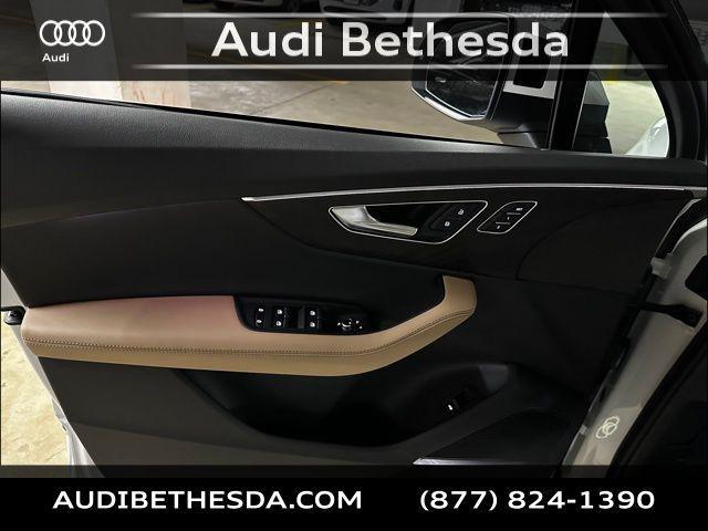 new 2026 Audi Q7 car, priced at $77,700