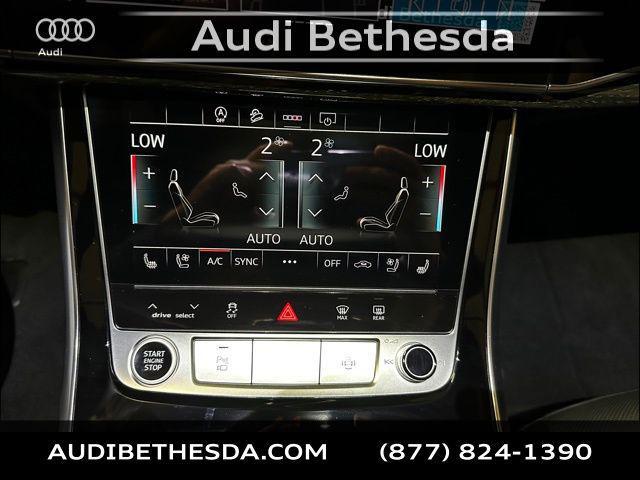 new 2025 Audi Q7 car, priced at $76,440