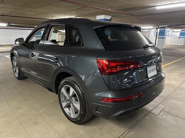 new 2025 Audi Q5 car, priced at $50,250