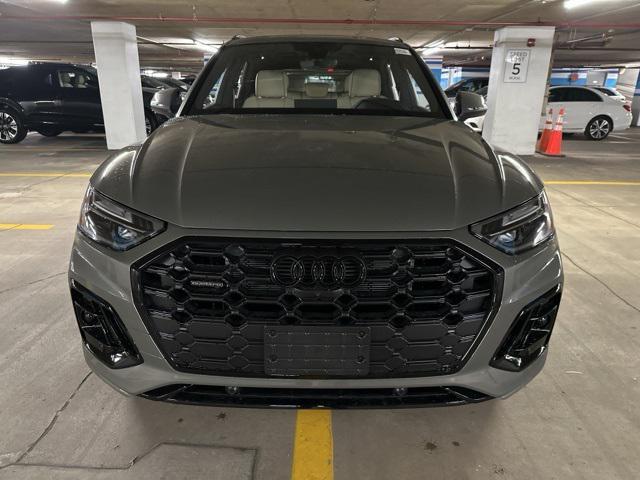 new 2025 Audi Q5 car, priced at $69,385