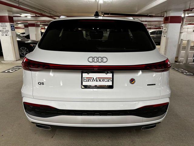 new 2025 Audi Q5 car, priced at $60,975