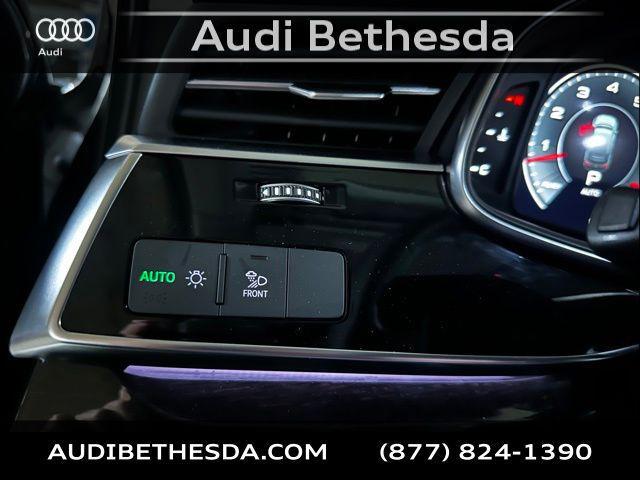 new 2025 Audi Q7 car, priced at $75,450