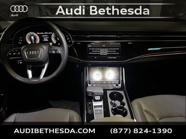 new 2025 Audi Q7 car, priced at $75,450