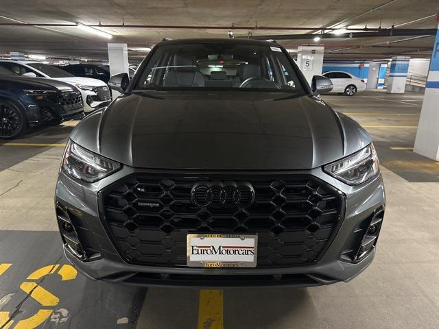 new 2025 Audi Q5 car, priced at $54,000