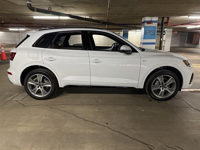 new 2025 Audi Q5 car, priced at $53,650