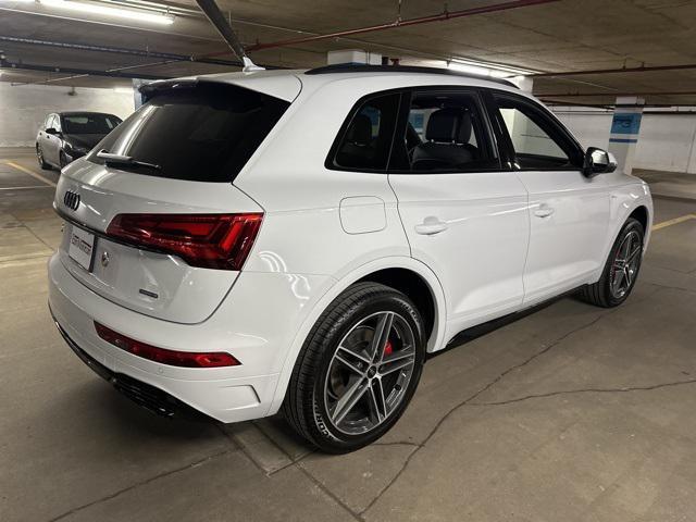 new 2025 Audi Q5 car, priced at $69,385