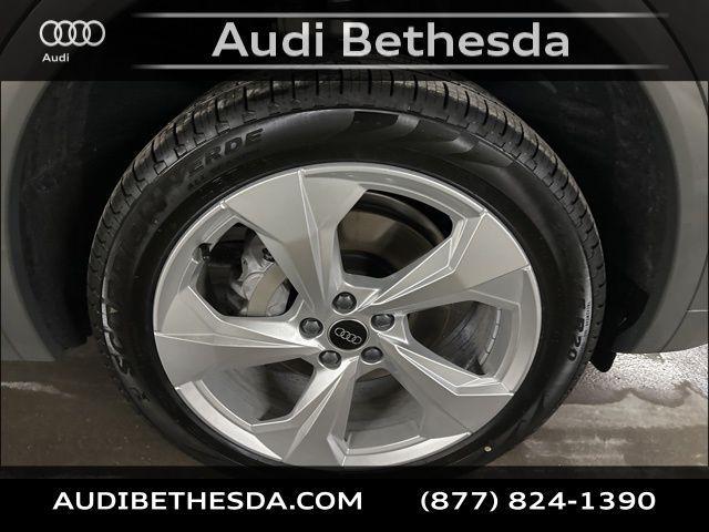 new 2025 Audi Q5 car, priced at $55,950