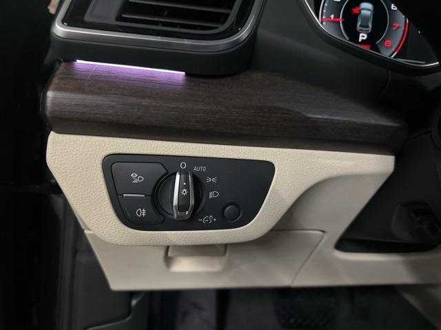 new 2025 Audi Q5 car, priced at $59,950