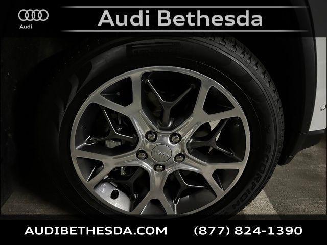 used 2022 Jeep Grand Cherokee car, priced at $29,991