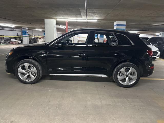 new 2025 Audi Q5 car, priced at $58,175