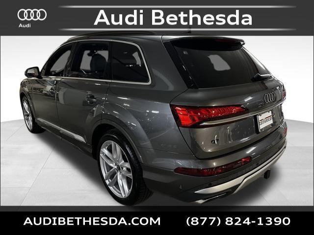 new 2025 Audi Q7 car, priced at $76,480
