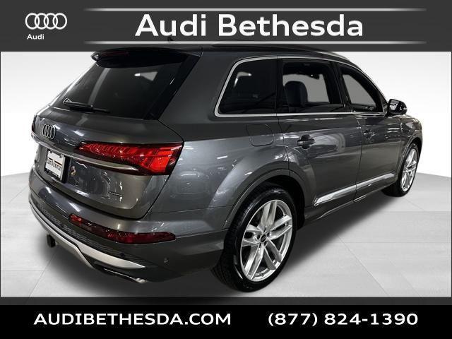 new 2025 Audi Q7 car, priced at $76,480