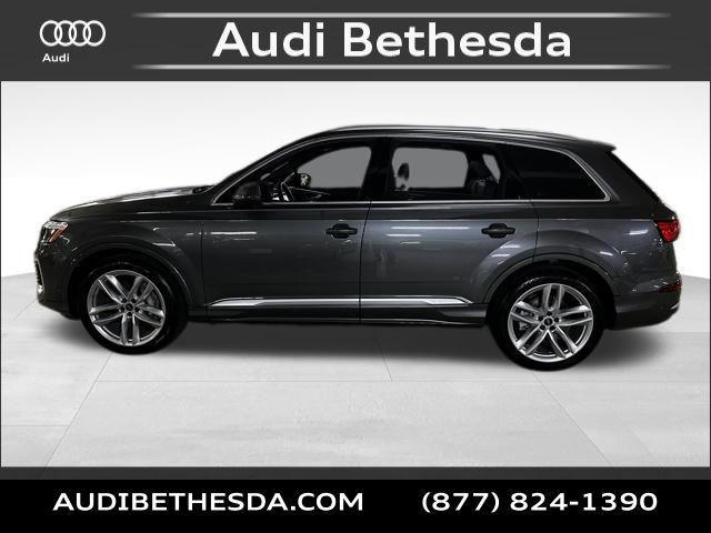 new 2025 Audi Q7 car, priced at $76,480