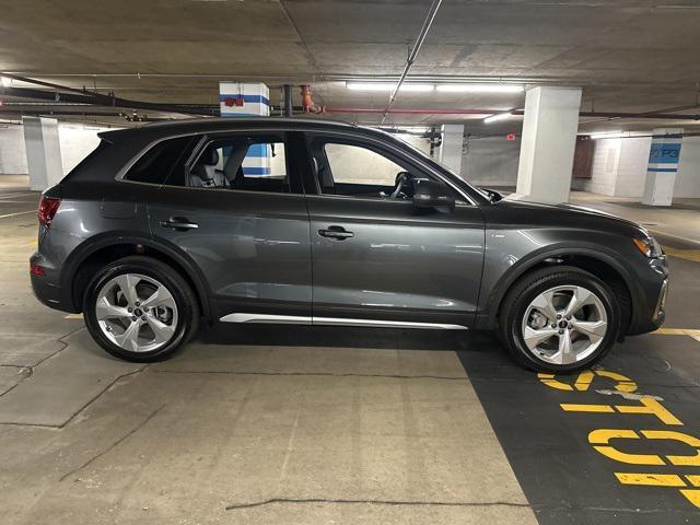 new 2025 Audi Q5 car, priced at $58,175