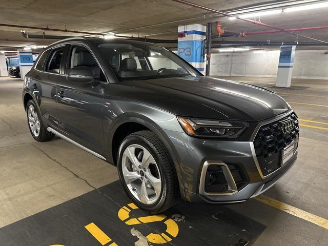 new 2025 Audi Q5 car, priced at $58,175