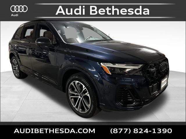 new 2025 Audi Q7 car, priced at $70,645