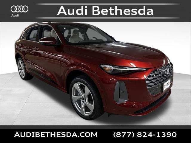 new 2025 Audi Q5 car, priced at $61,300