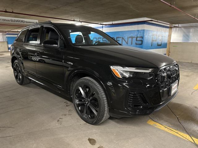 new 2025 Audi Q7 car, priced at $74,170