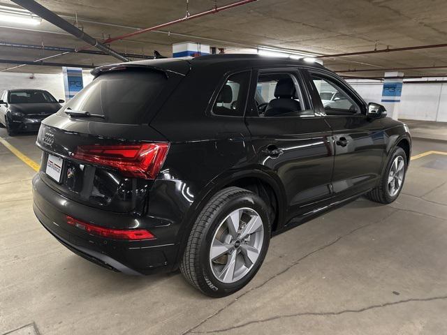 new 2025 Audi Q5 car, priced at $49,330