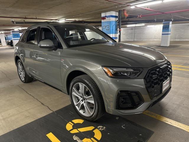 new 2025 Audi Q5 car, priced at $54,000