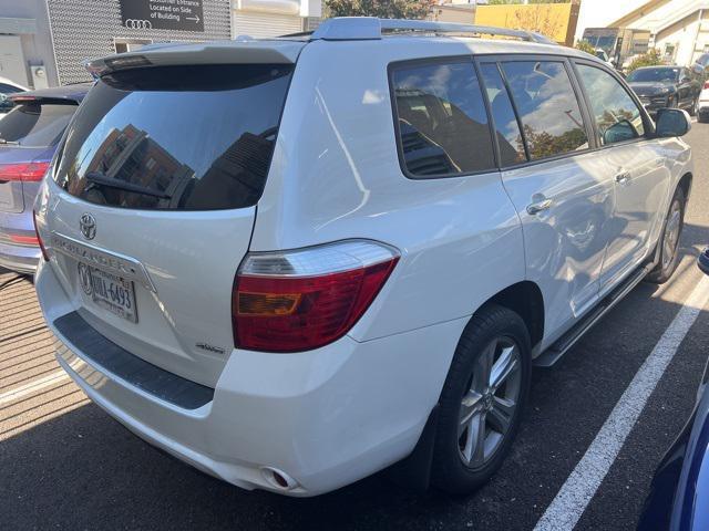 used 2010 Toyota Highlander car, priced at $11,495