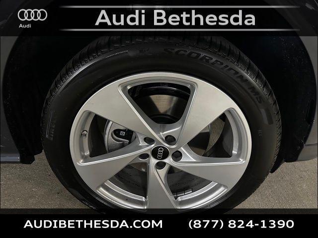 new 2025 Audi Q5 car, priced at $61,950