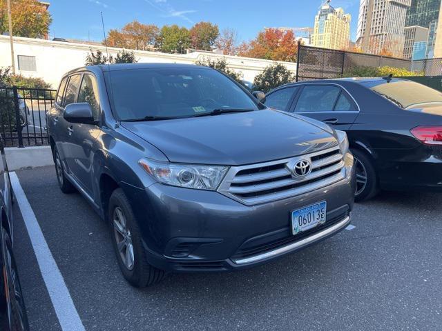 used 2011 Toyota Highlander car, priced at $10,995