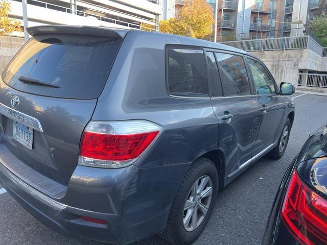 used 2011 Toyota Highlander car, priced at $10,495