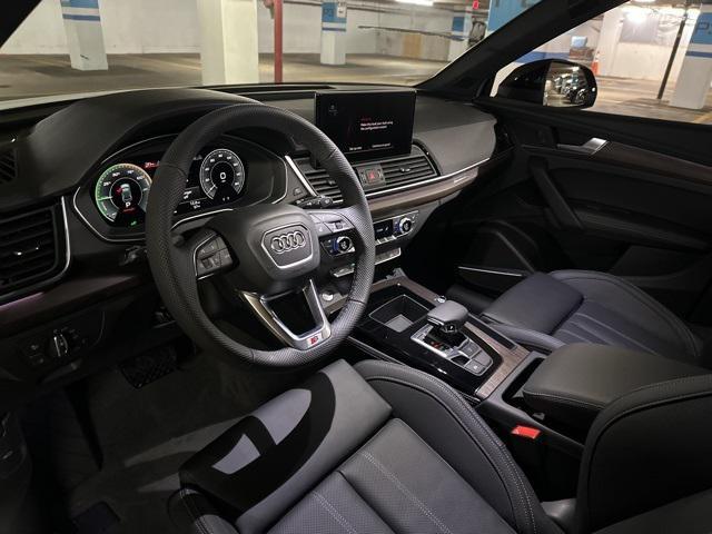 new 2025 Audi Q5 car, priced at $69,385