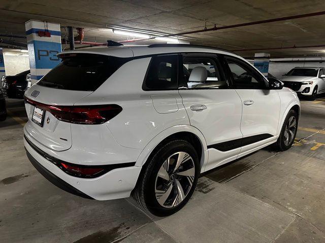 new 2025 Audi Q6 e-tron car, priced at $74,450