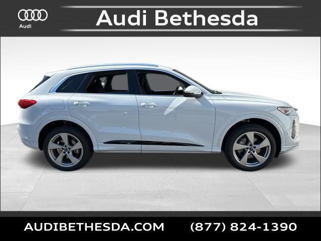 new 2025 Audi Q5 car, priced at $67,860