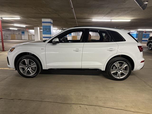 new 2025 Audi Q5 car, priced at $53,650