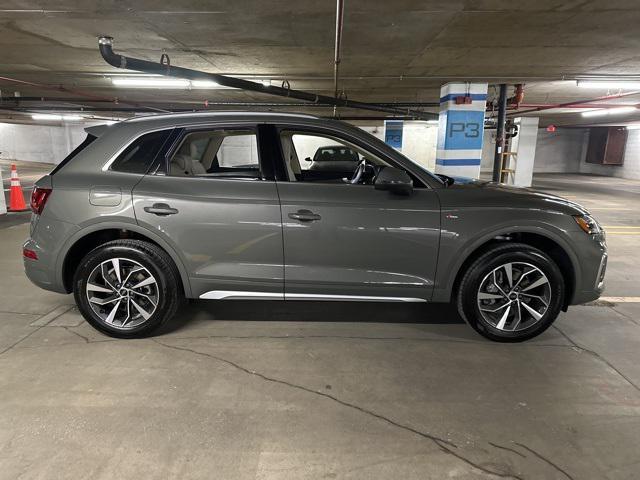 new 2025 Audi Q5 car, priced at $57,700