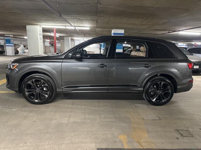 new 2025 Audi Q7 car, priced at $77,500