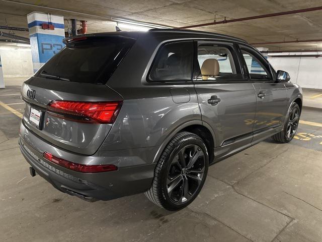 new 2025 Audi Q7 car, priced at $77,500