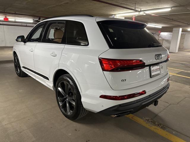 new 2025 Audi Q7 car, priced at $77,750