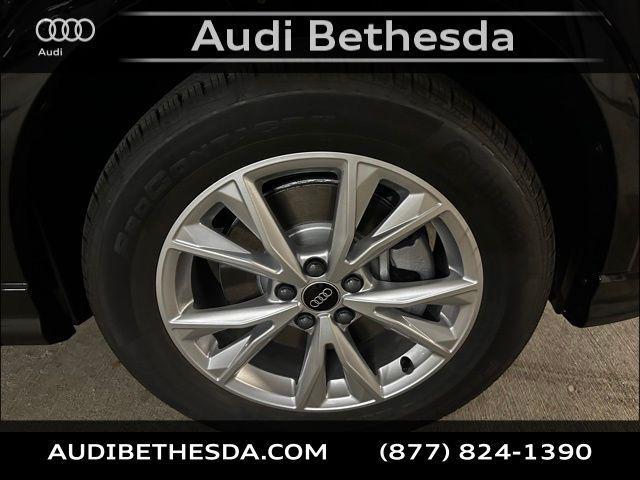 new 2025 Audi Q3 car, priced at $47,325