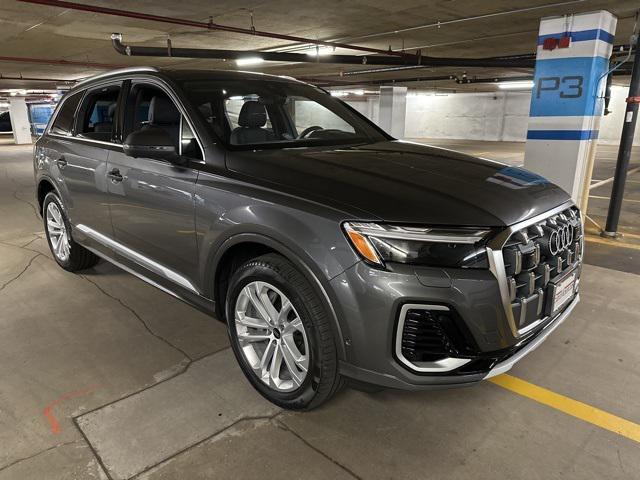 new 2025 Audi Q7 car