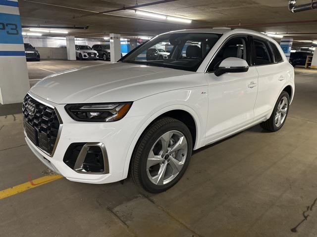 new 2024 Audi Q5 car, priced at $55,895